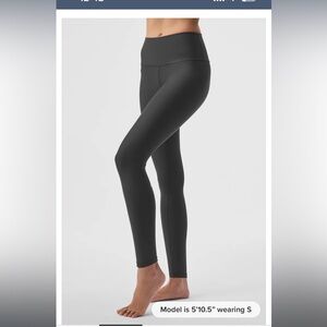 Women's Alo Anthracite 7/8 Legging